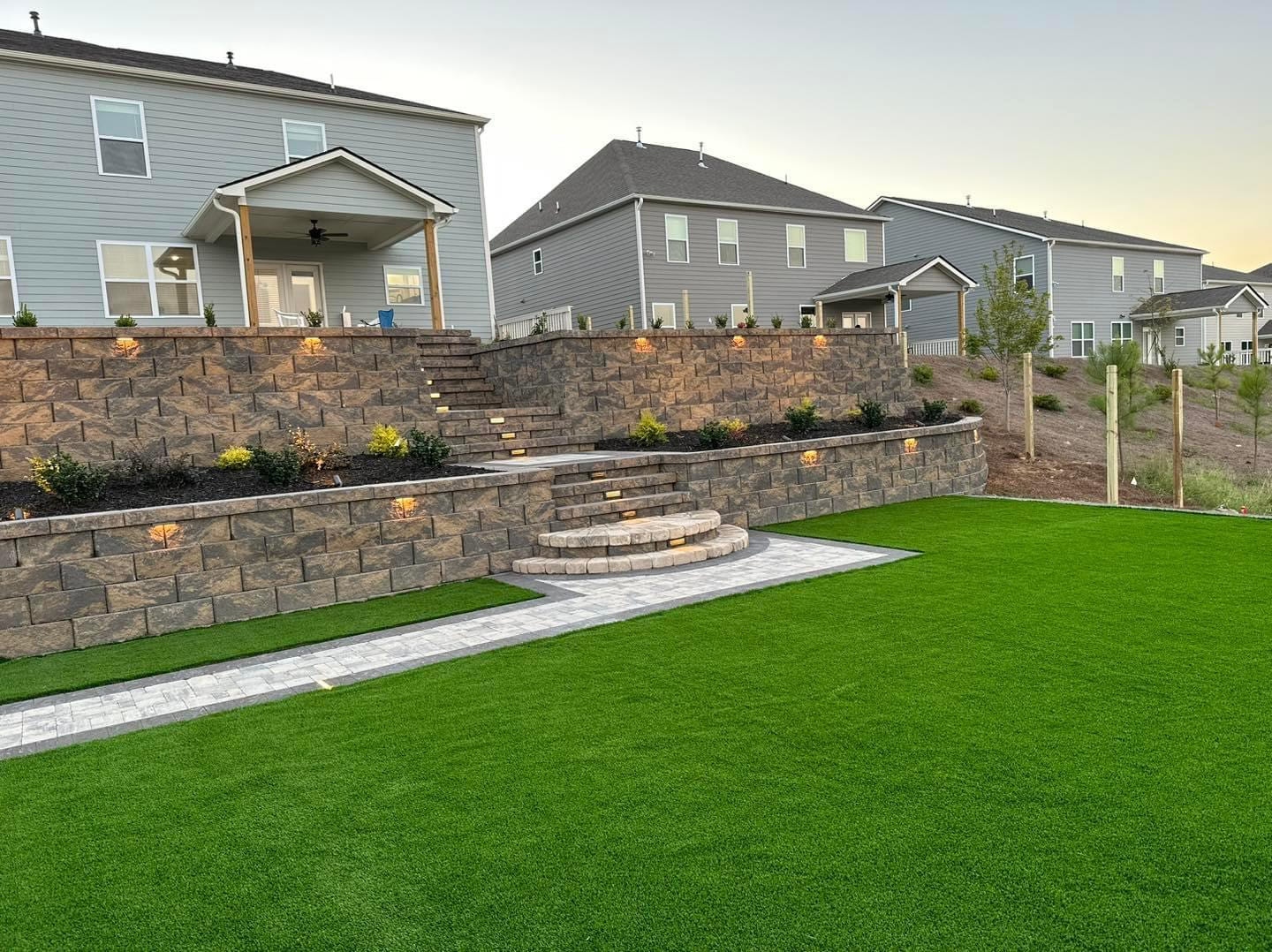 Oscar's Hardscaping Services